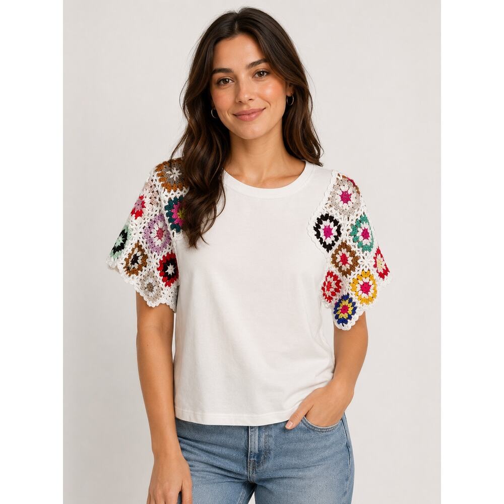 Paintcolors Crochet Sleeve Top – Size Small – NWT
